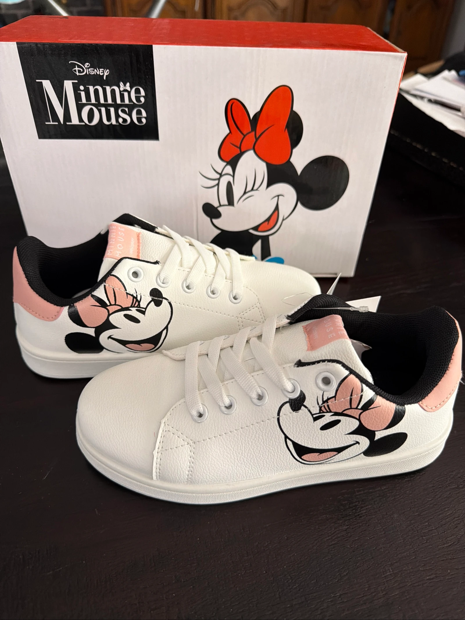 Basket Minnie mouse taille 32